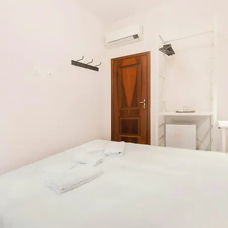 Casa Alimante 招待所 *